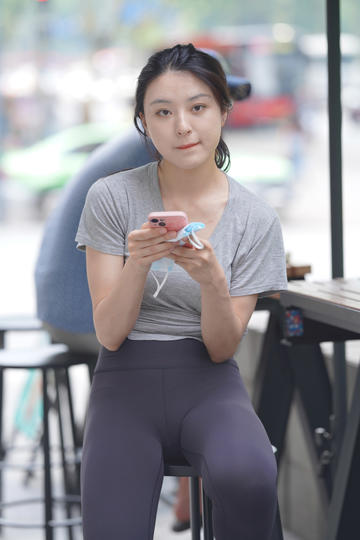 国产自啪精品视频卜